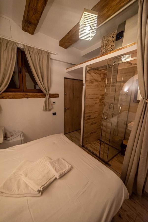 Apartamento Luky13 Braşov Exterior foto